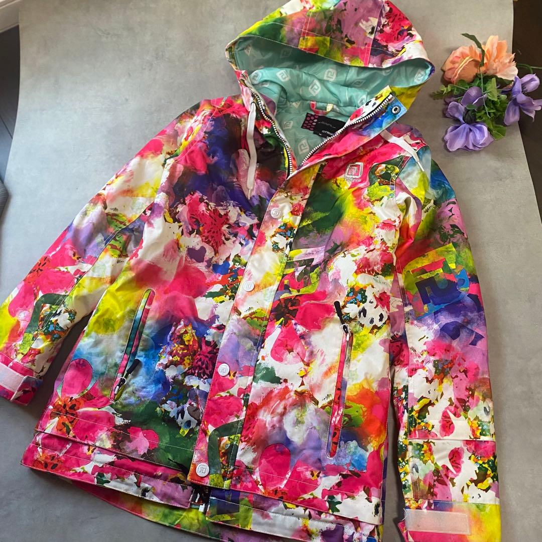 美品newroll派手柄ジャケット×Burton美脚パンツ・スノボウェアM