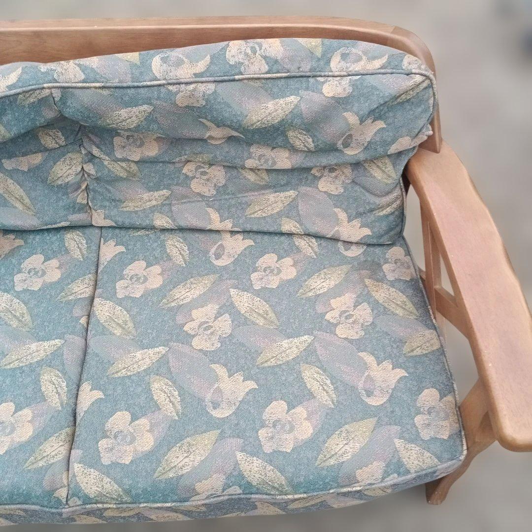 5077）カリモク　２人掛けソファー　難有品