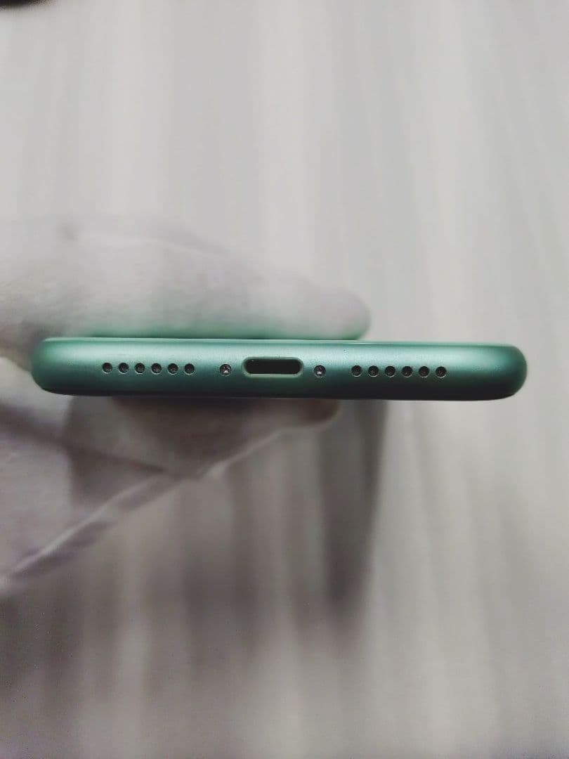 4-376 iPhone11 128GB　本体　バッテリー88% グリーン