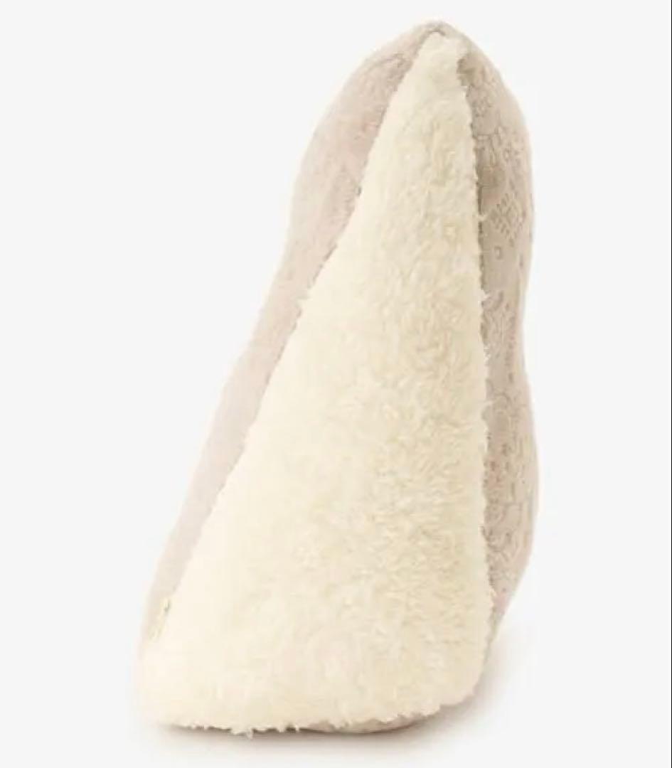 アフタヌーンティーリビング リラックスクッション３つセット ピンク２ベージュ１