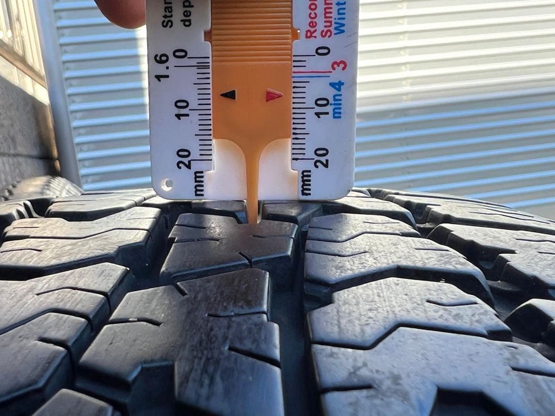 あ*)様 マッドスター ラジアル A/T 195/65R15 タイヤ4本　ホイー