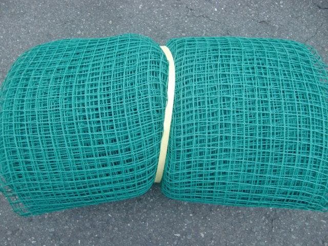 ネット　６，８ｍ×５，６ｍ