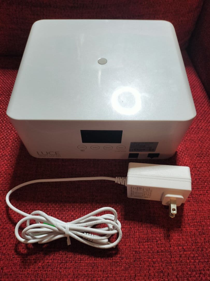 LED・UVネイルライト／LUCE