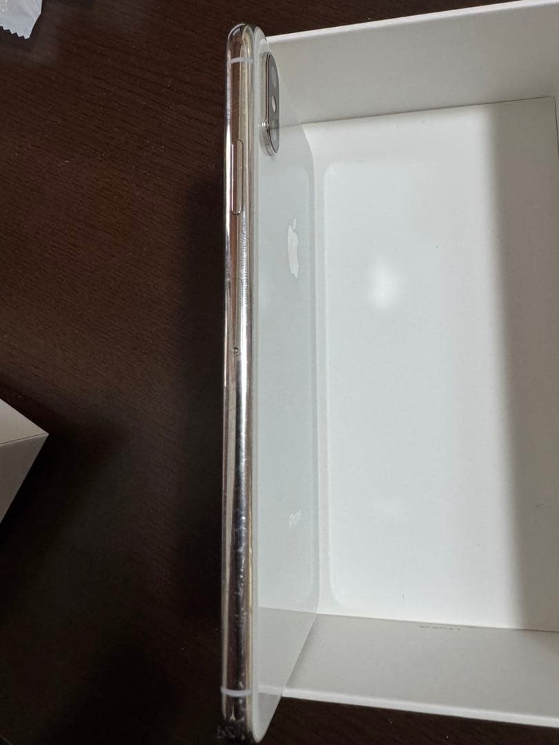 Apple iPhone xs max 256GB ホワイト