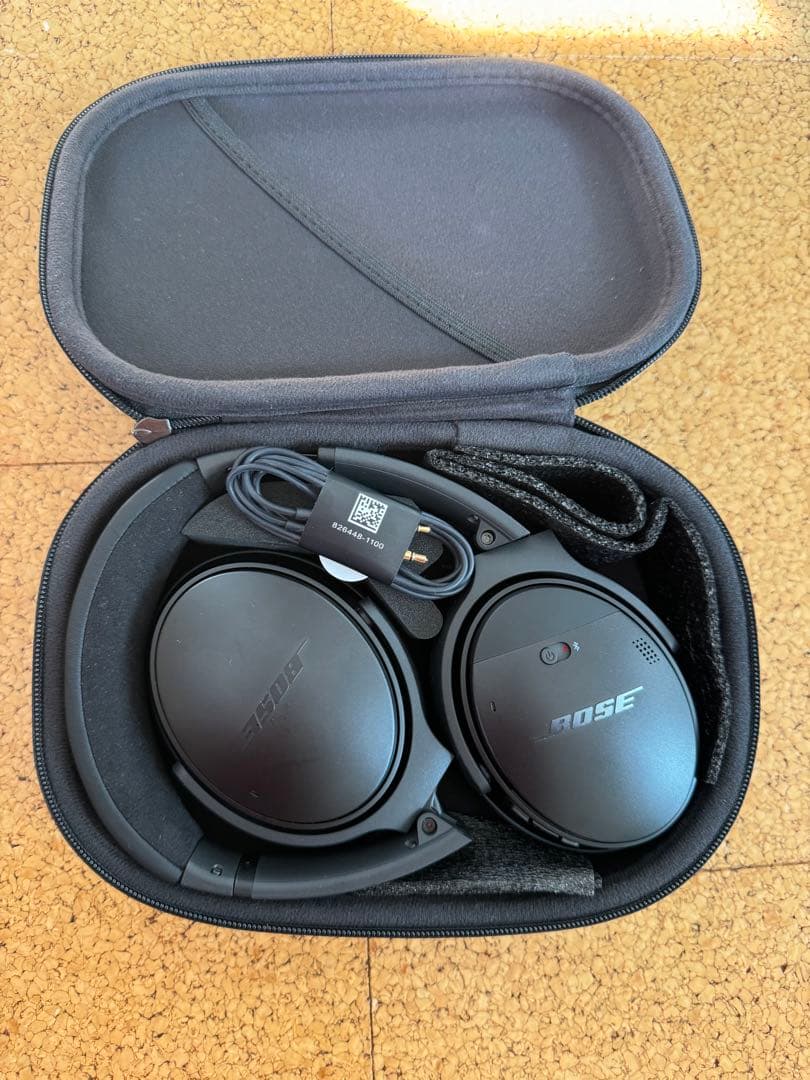 Bose QuietComfort 35ワイヤレスヘッドホン
