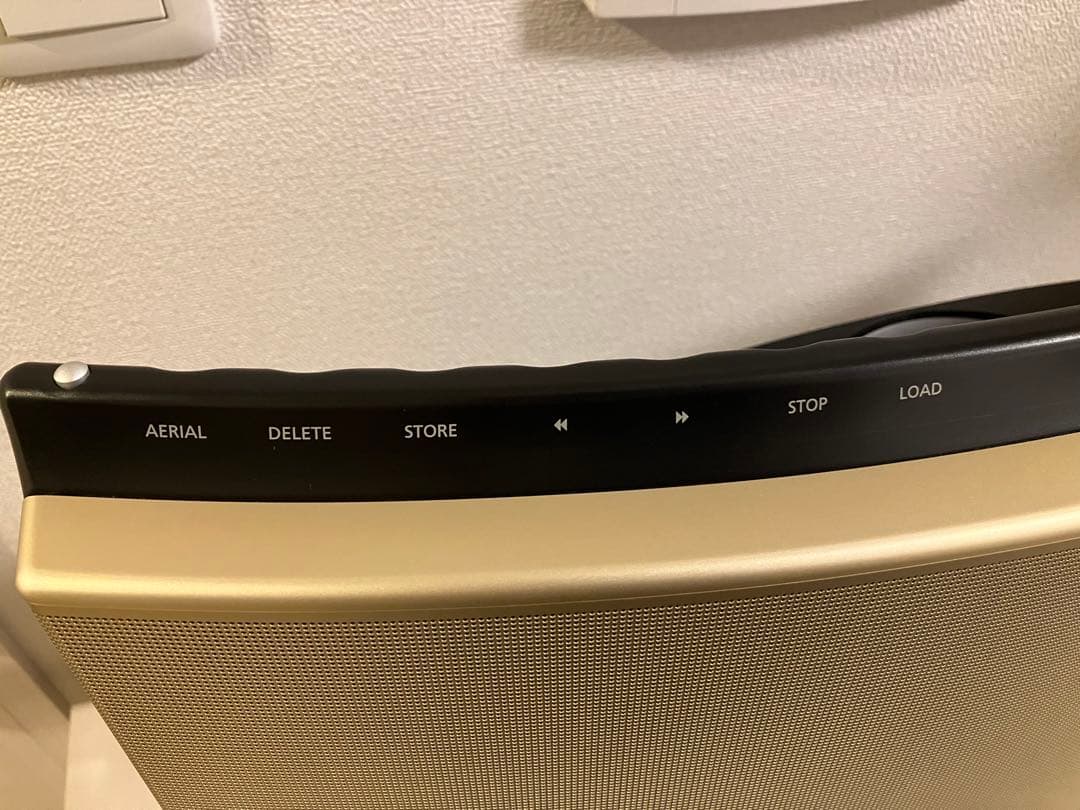 Bang & Olufsen BeoSound 1 ゴールド