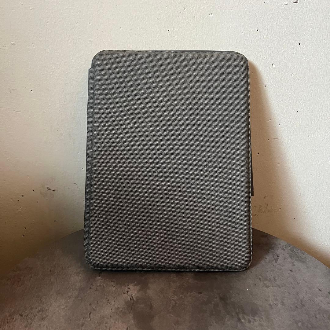 logicool FOLIO TOUCH iPad Proキーボード　第一ニ世代