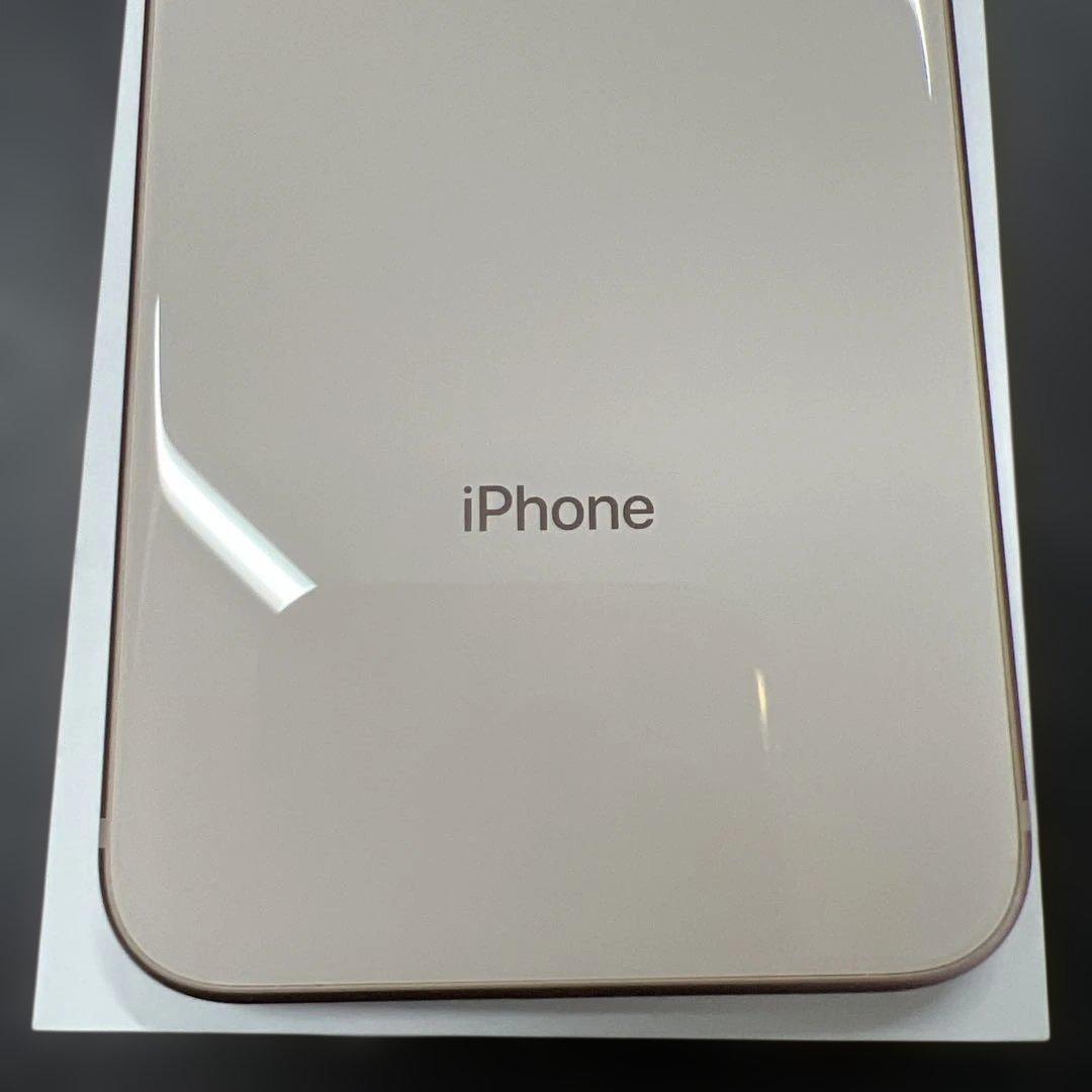 【美品】iphone8