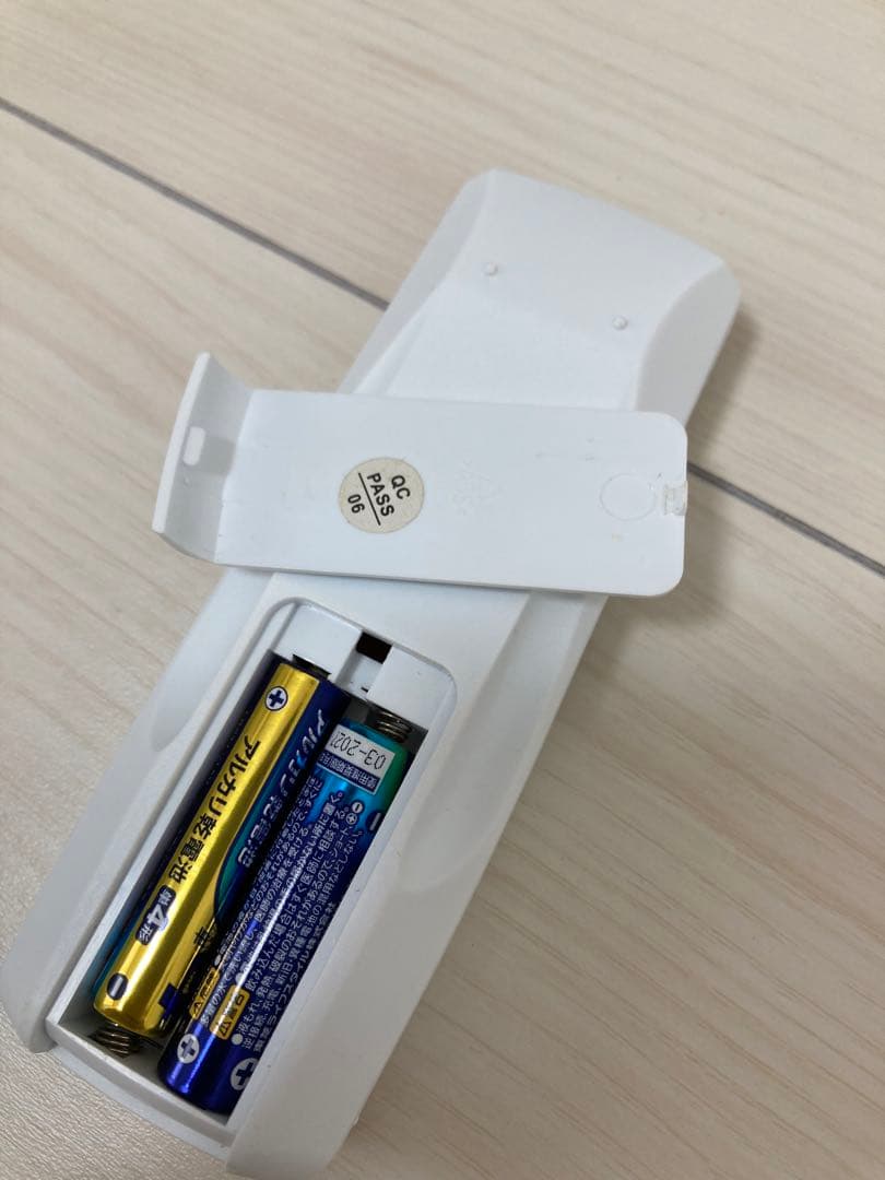 MAXZENスポットクーラー　エアコン　JCF-MX803-WH 8-12畳