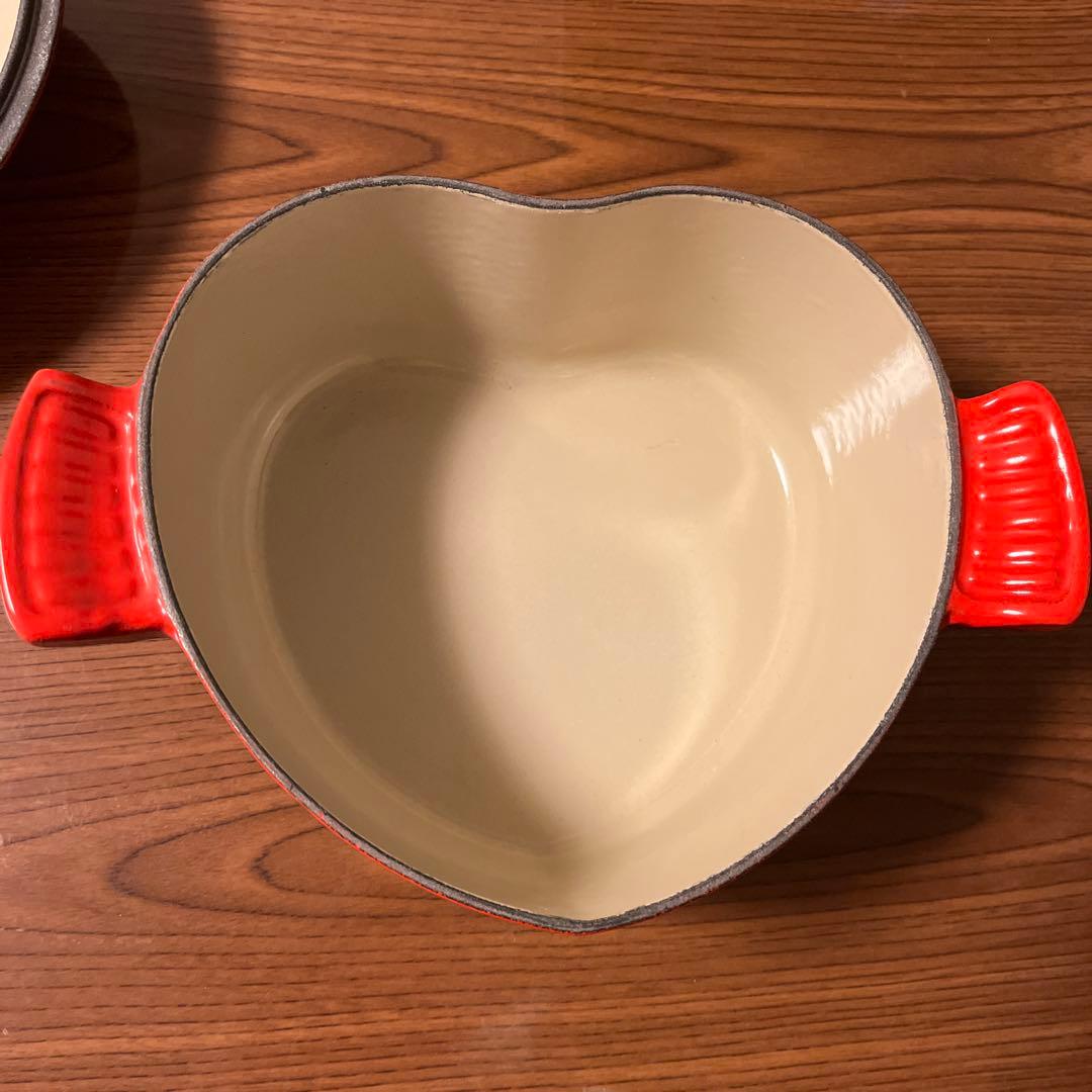 Le Creuset ル・クルーゼ　ココットダムール　ハート型　両手鍋 赤