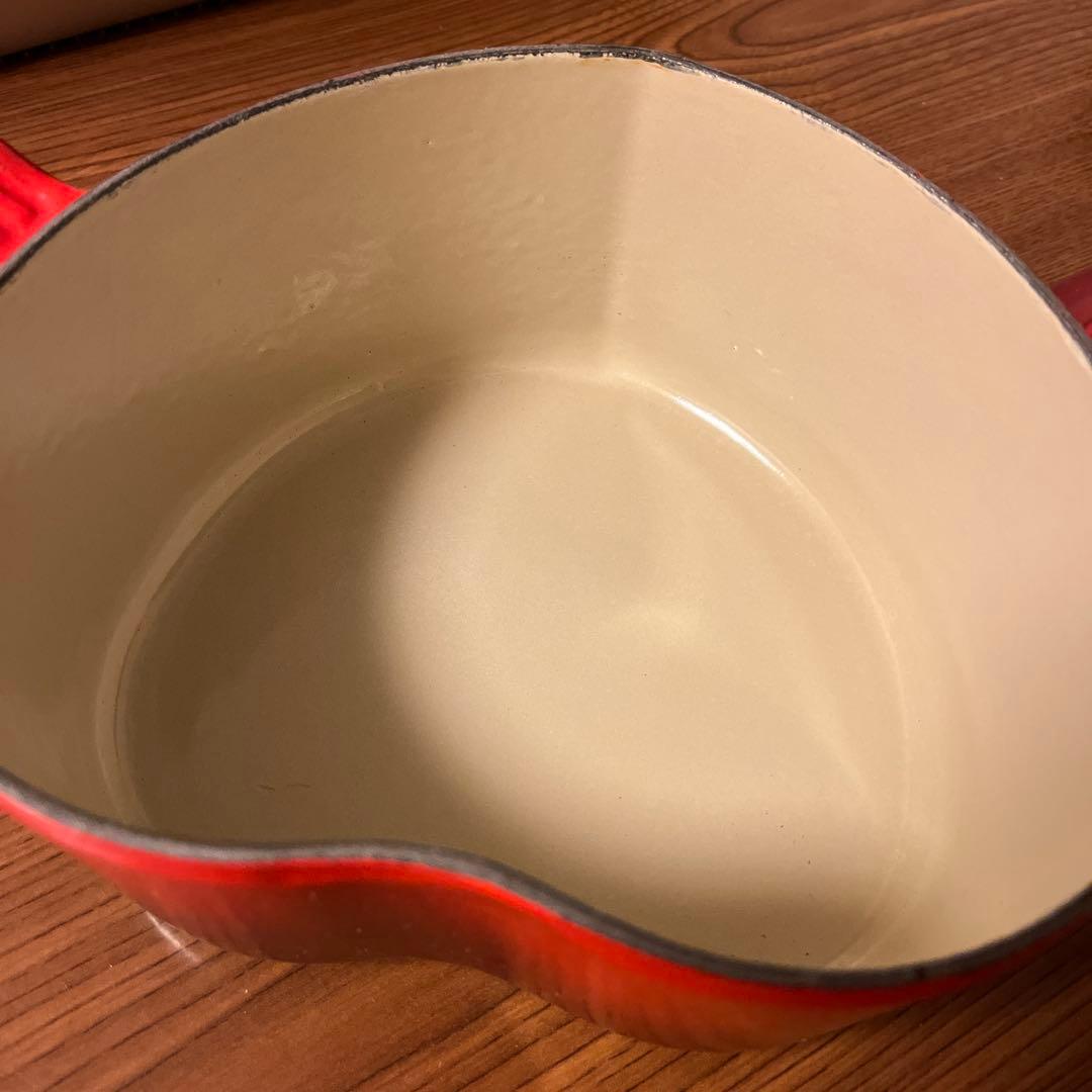 Le Creuset ル・クルーゼ　ココットダムール　ハート型　両手鍋 赤