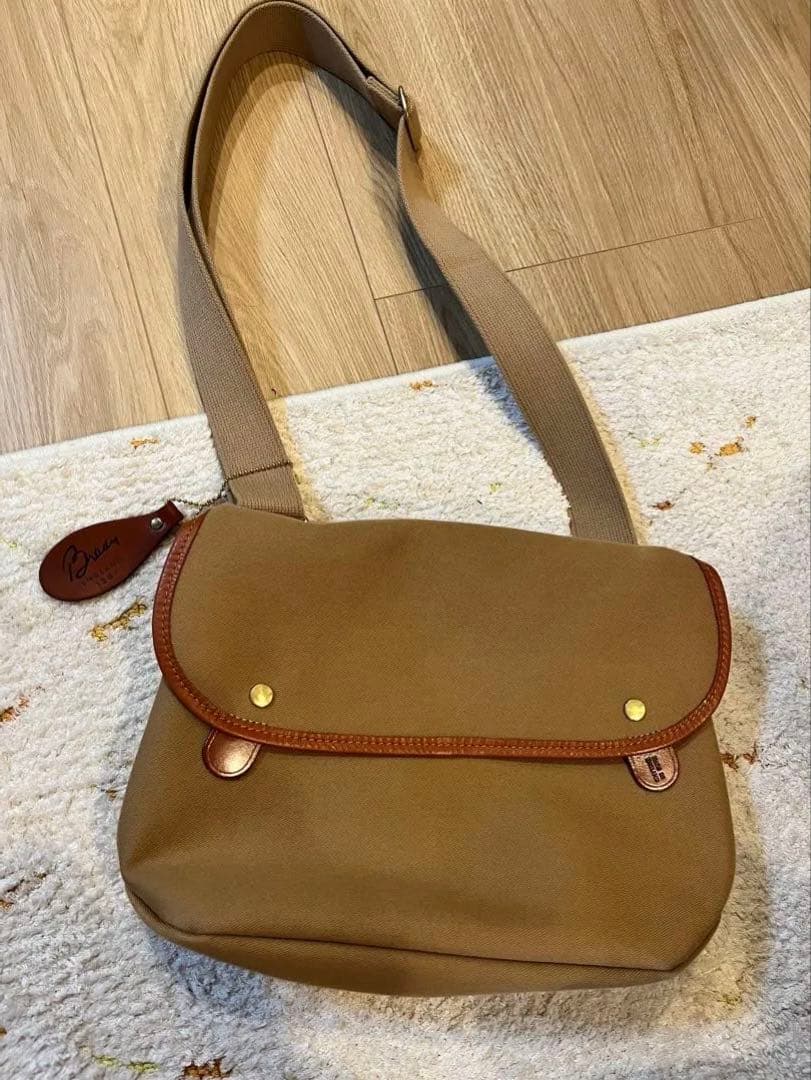 Bradyベージュ キャンバスバッグ　ショルダーバッグ キャンバス×レザー 美品
