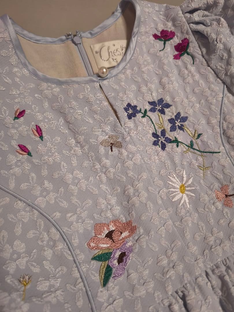 【美品】chesty ジャガード刺繍パフスリーブワンピース