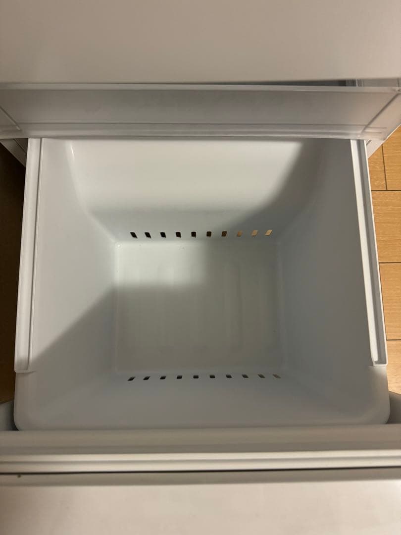 極美品 ノンフロン冷凍冷蔵庫 【YRZ-F15J】