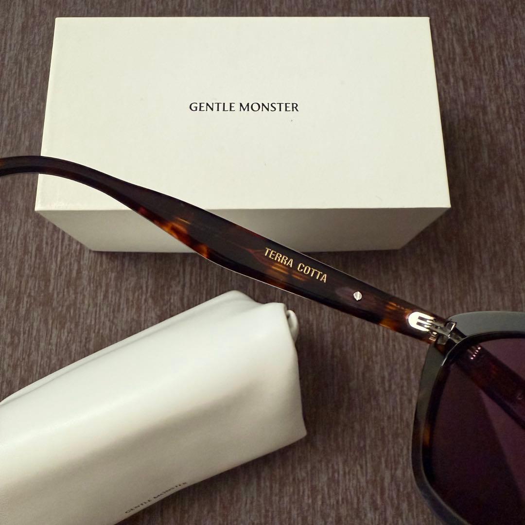 【美品】GENTLE MONSTER TERRA COTTA T1 サングラス