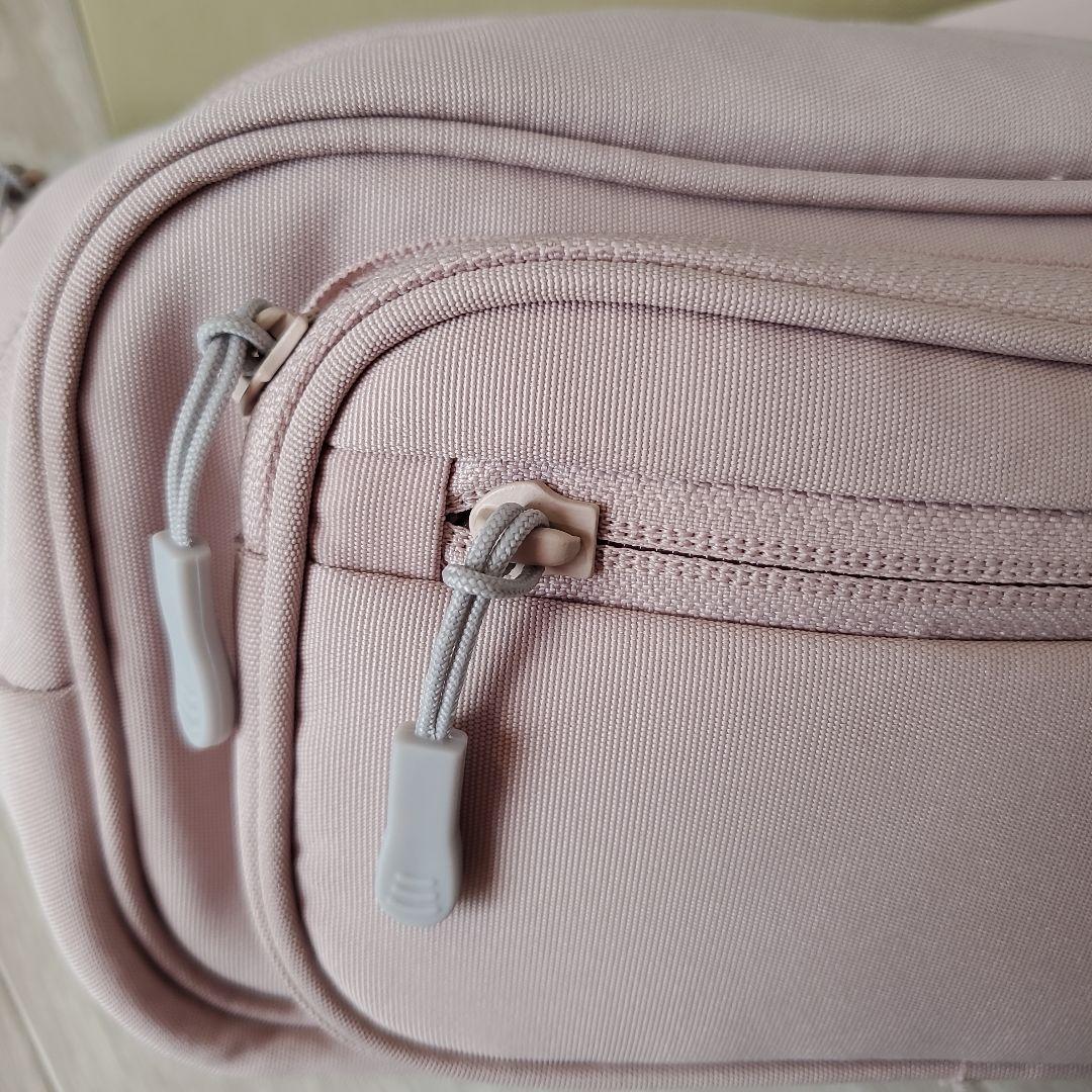 【ほぼ未使用】ポムル　POMULU ブラッサムピンク ヒップシート