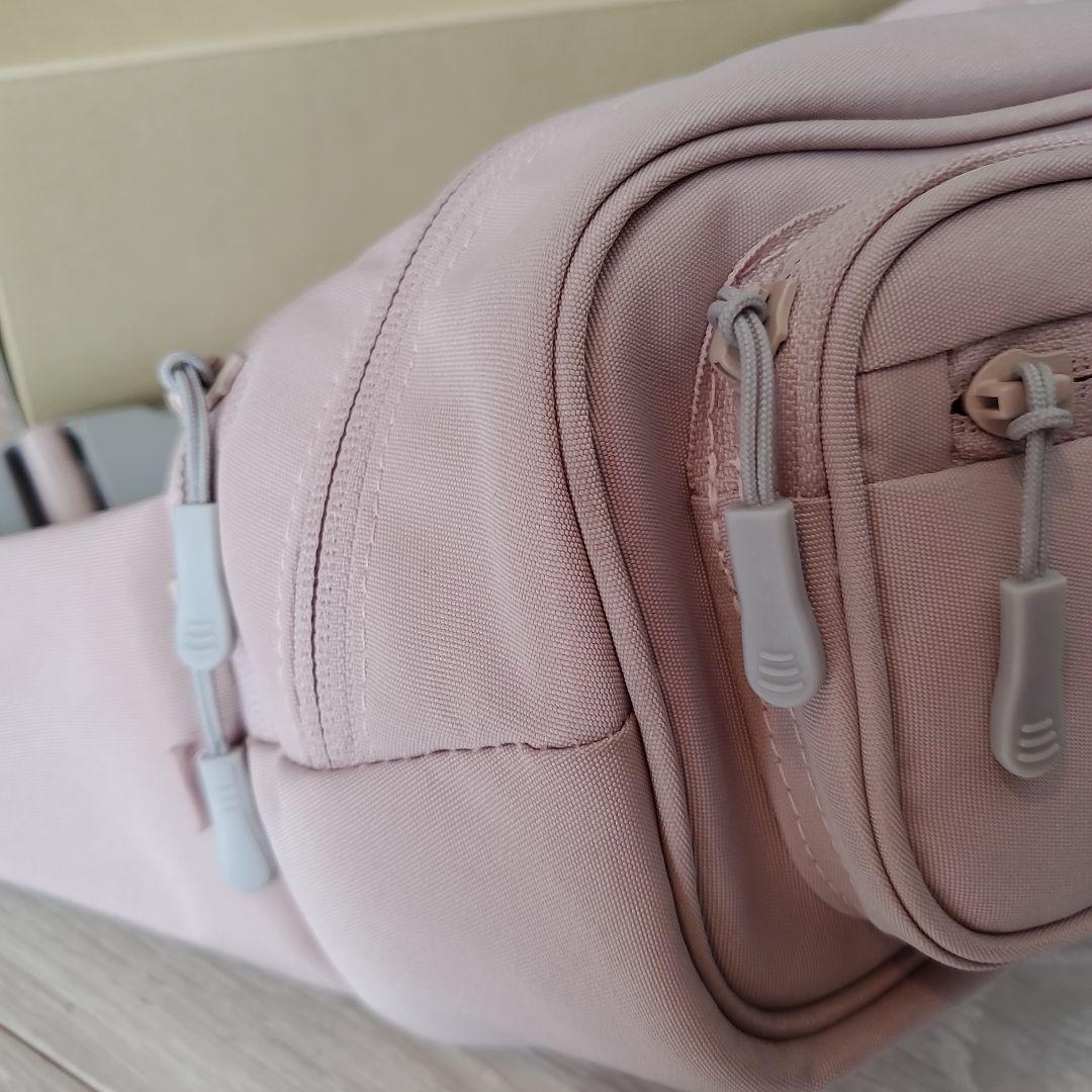 【ほぼ未使用】ポムル　POMULU ブラッサムピンク ヒップシート