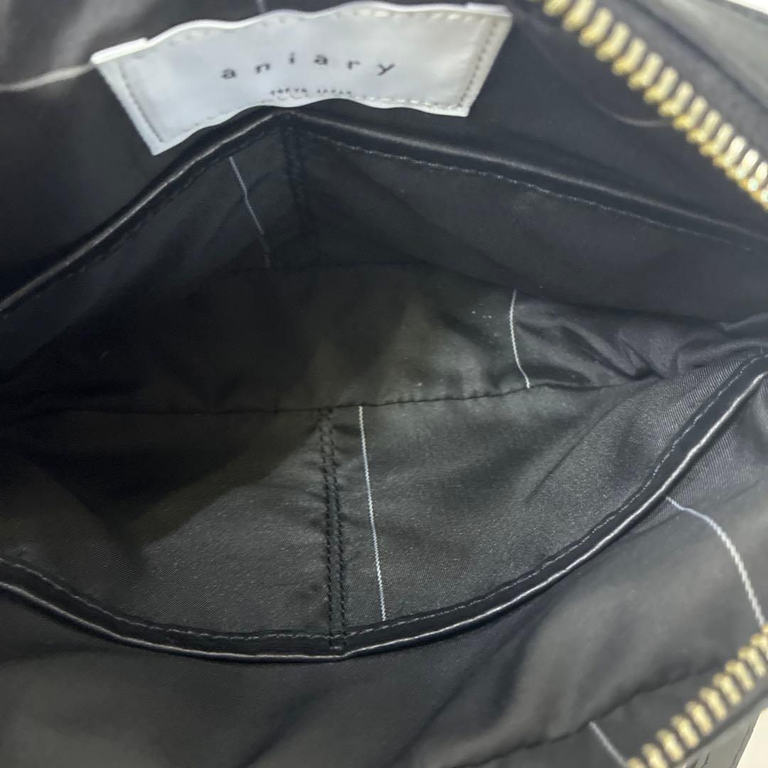 aniary ブラックレザー ショルダーバッグ