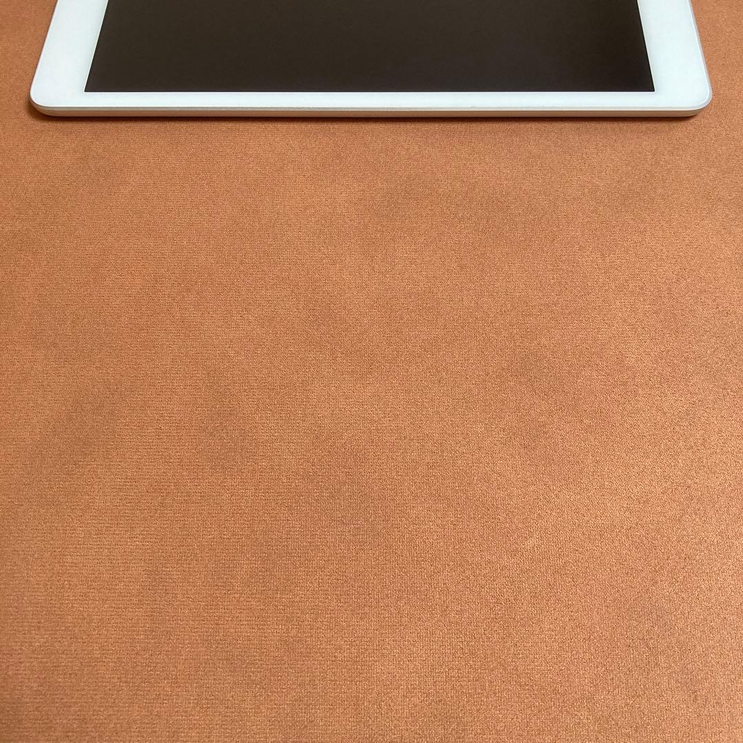 6【早い者勝ち】電池ほぼ新品☆iPad7 第7世代 32GB WIFIモデル☆