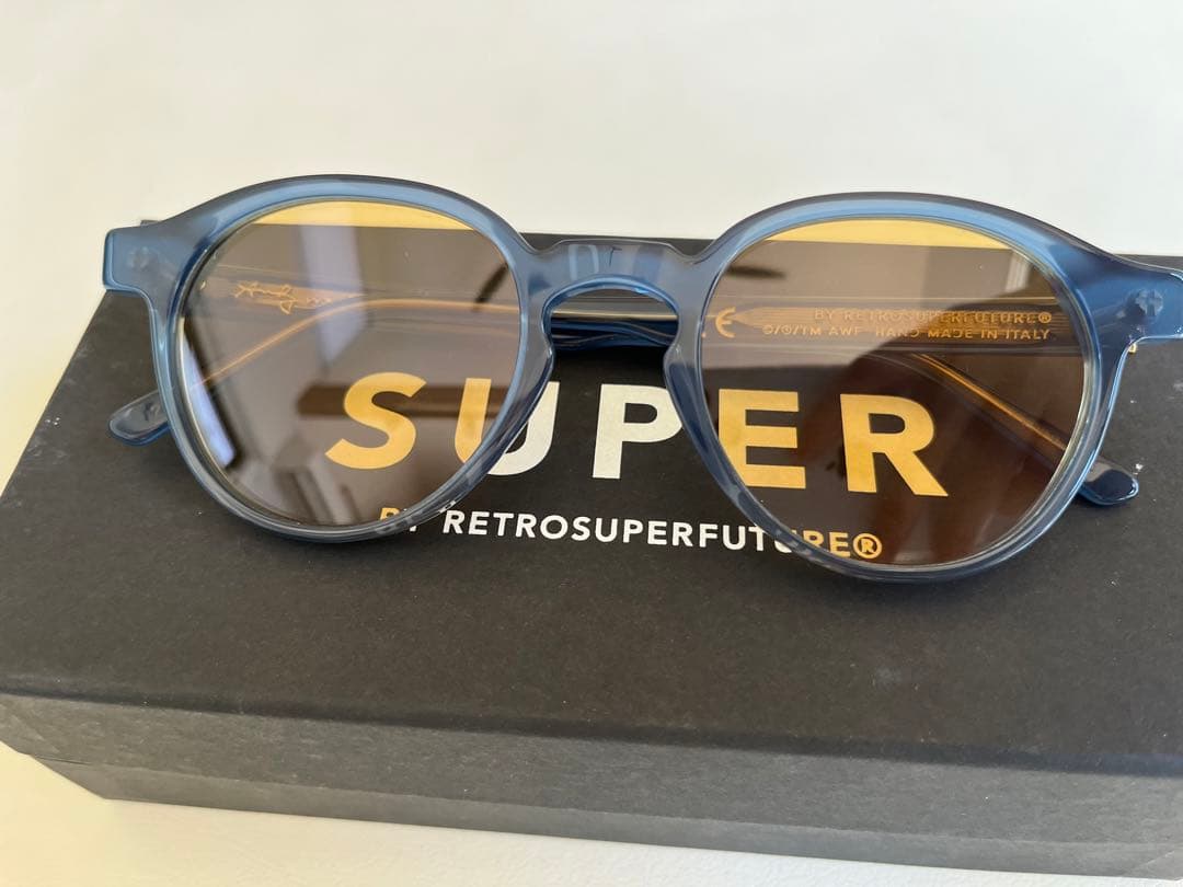 新品RETROSUPERFUTURE サングラス