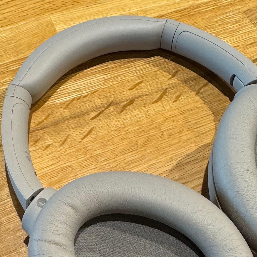 SONY WH-1000XM4ワイヤレスノイズキャンセリングヘッドホン シルバー