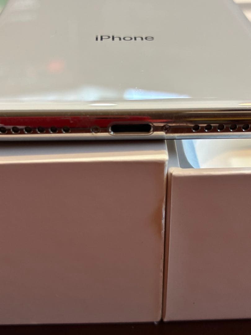 ［バッテリー100%］iPhoneX256GB