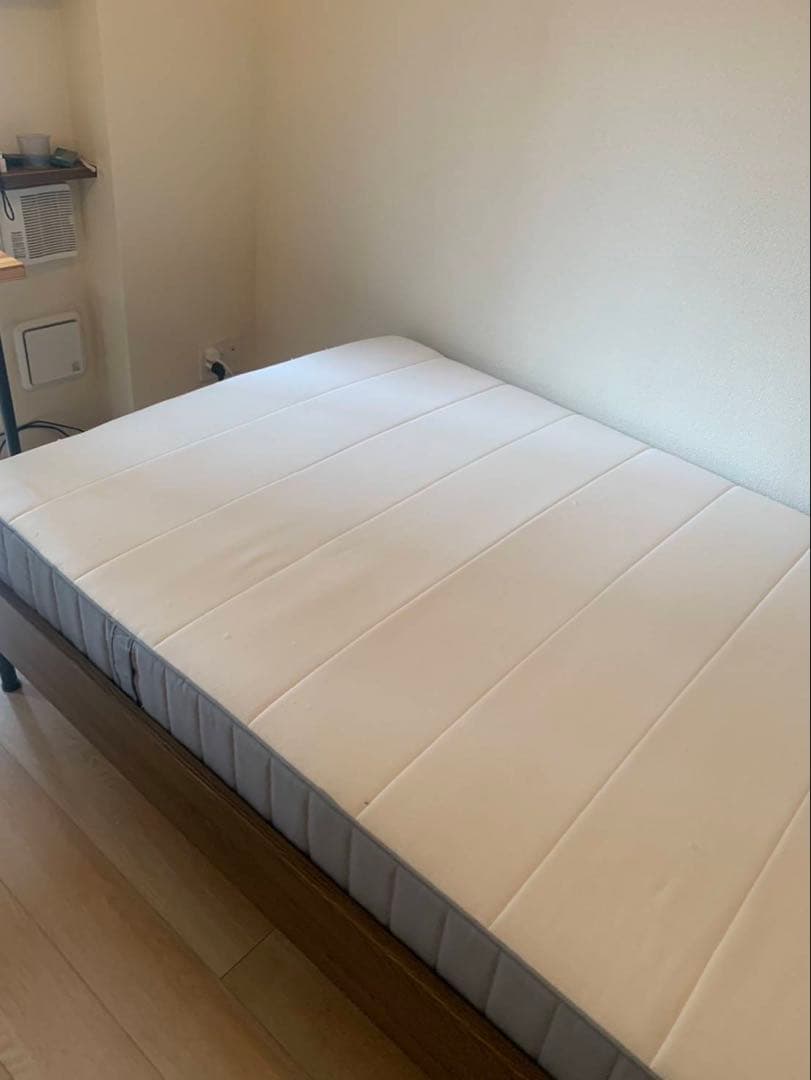 ＊東京都付近限定品＊IKEA ブルクスヴァーラ　セミダブル　ベッド