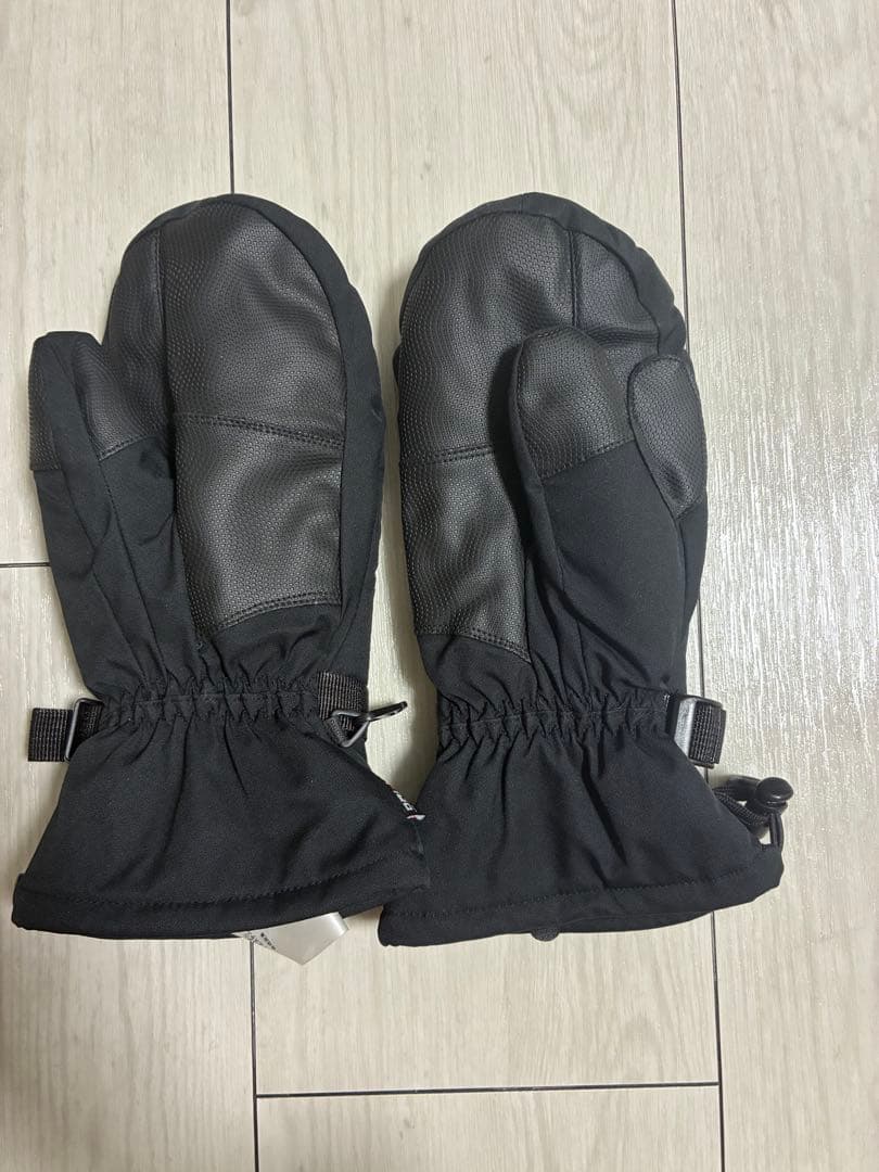 【極美品】スノーボード小物一式 グローブ、ニット帽、ゴーグル　セット
