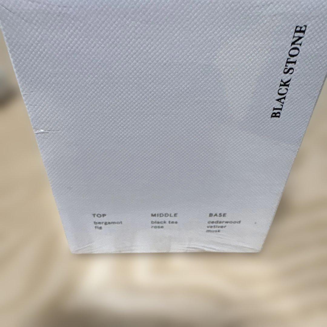 まるこBLACK STONE 香水　 シンピュルテ　ブラックストーン