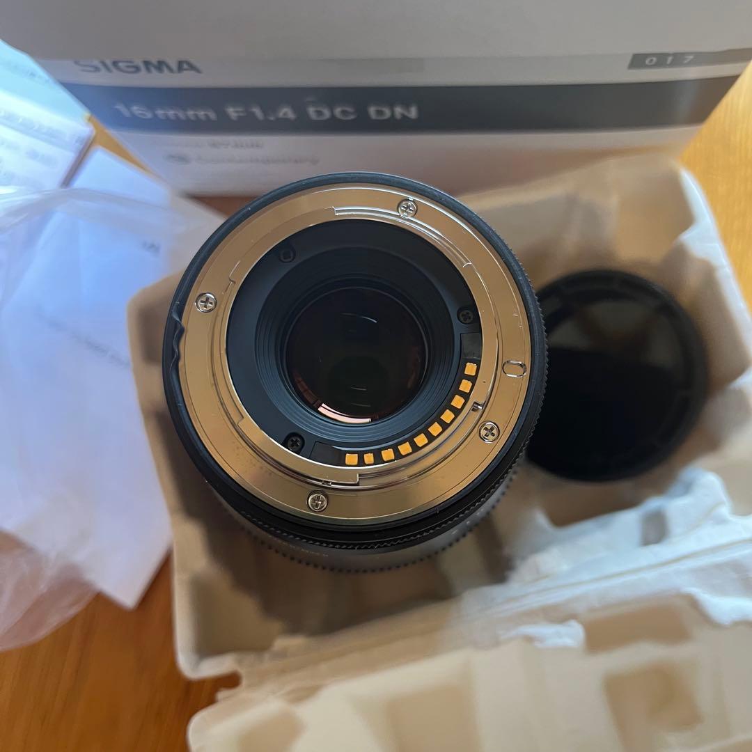 ライチSIGMA 16mm F1.4 DC DN レンズ