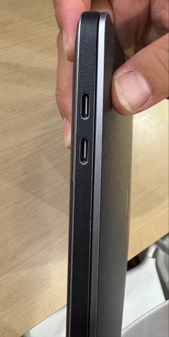 Apple MacBook Pro スペースグレー