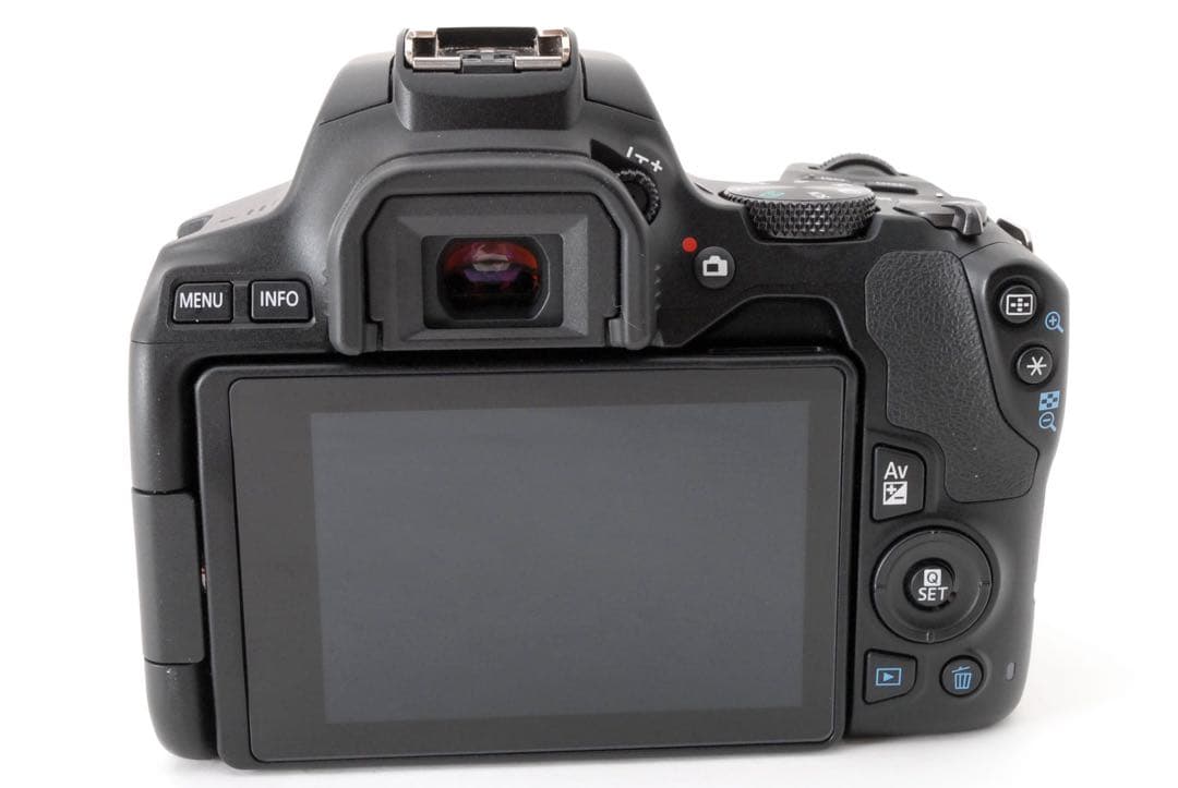 一眼レフカメラcanon kiss x10標準＆望遠＆単焦点トリプルレンズセット