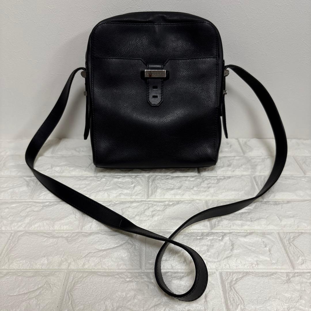 ▪️BVLGARI レザー　ショルダーバッグ　ブルガリバックル　BVCKLE 黒