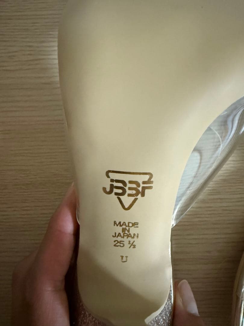 【美品】DIANA クリアヒールサンダル 25.5cmゴールド　即購入歓迎！