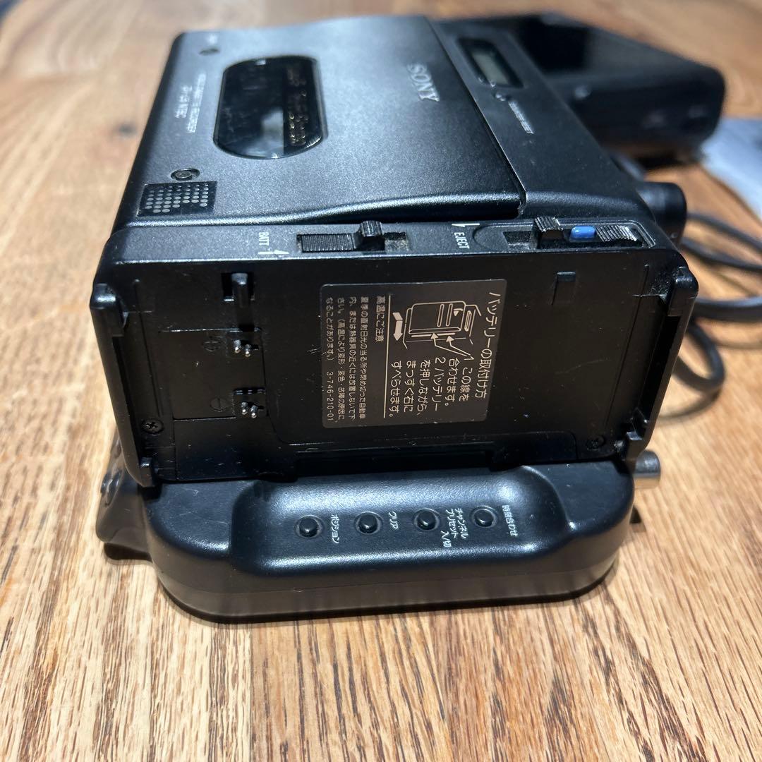 ジャンク品　SONY GV-U5 MGV-41 TGV-1 ビデオウォークマン