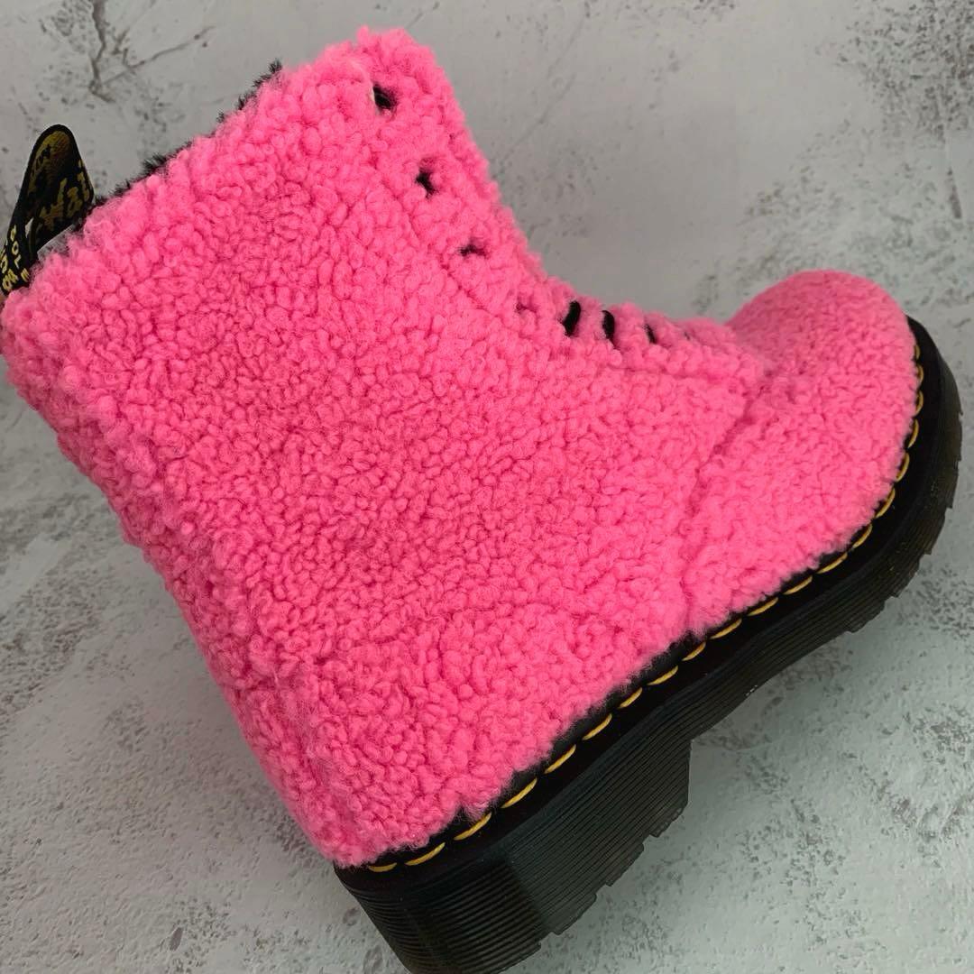 Dr. Martens 1460 PASCAL 8 ホール ブーツ UK5