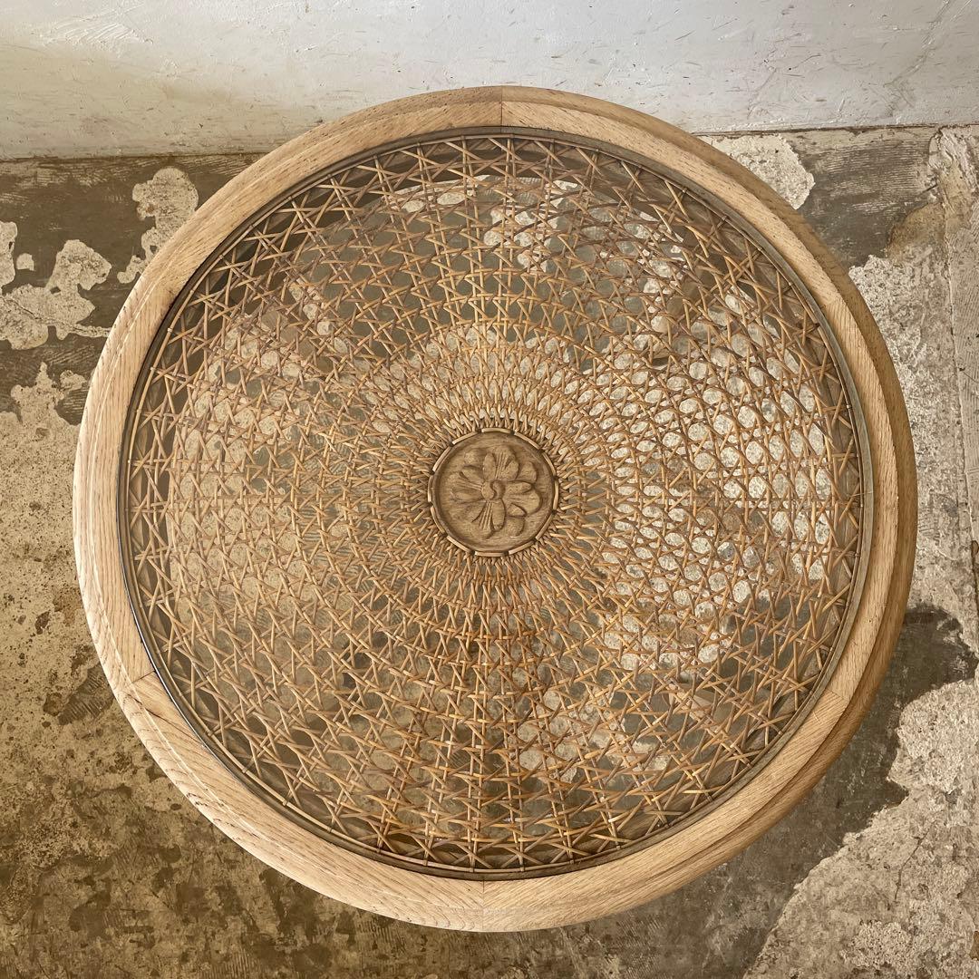 年末・年始SALE ビンテージ　ガラスラウンドコーヒーテーブル　猫脚　剥離