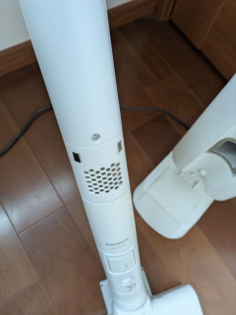 パナソニック　MC-NC10K スティッククリーナー 2021年式