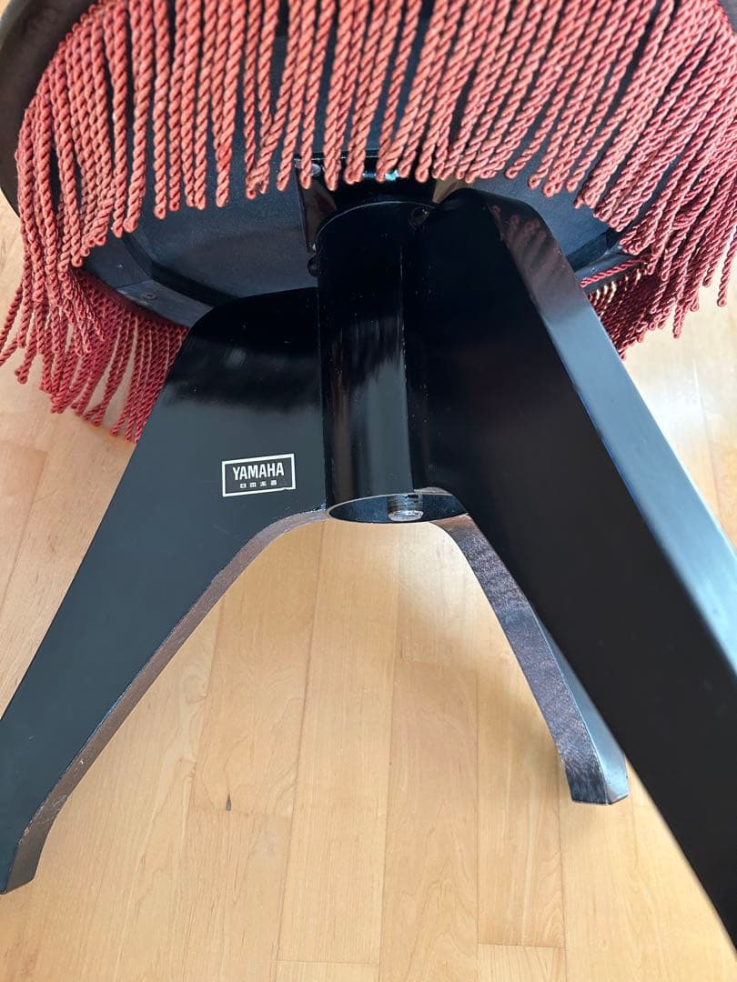 YAMAHA ヤマハ　ピアノ丸椅子