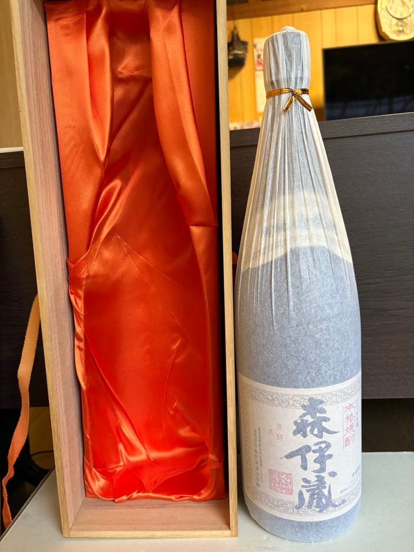 かめ壺焼酎 森伊蔵 1800ml 桐箱入り古酒(2005年～)