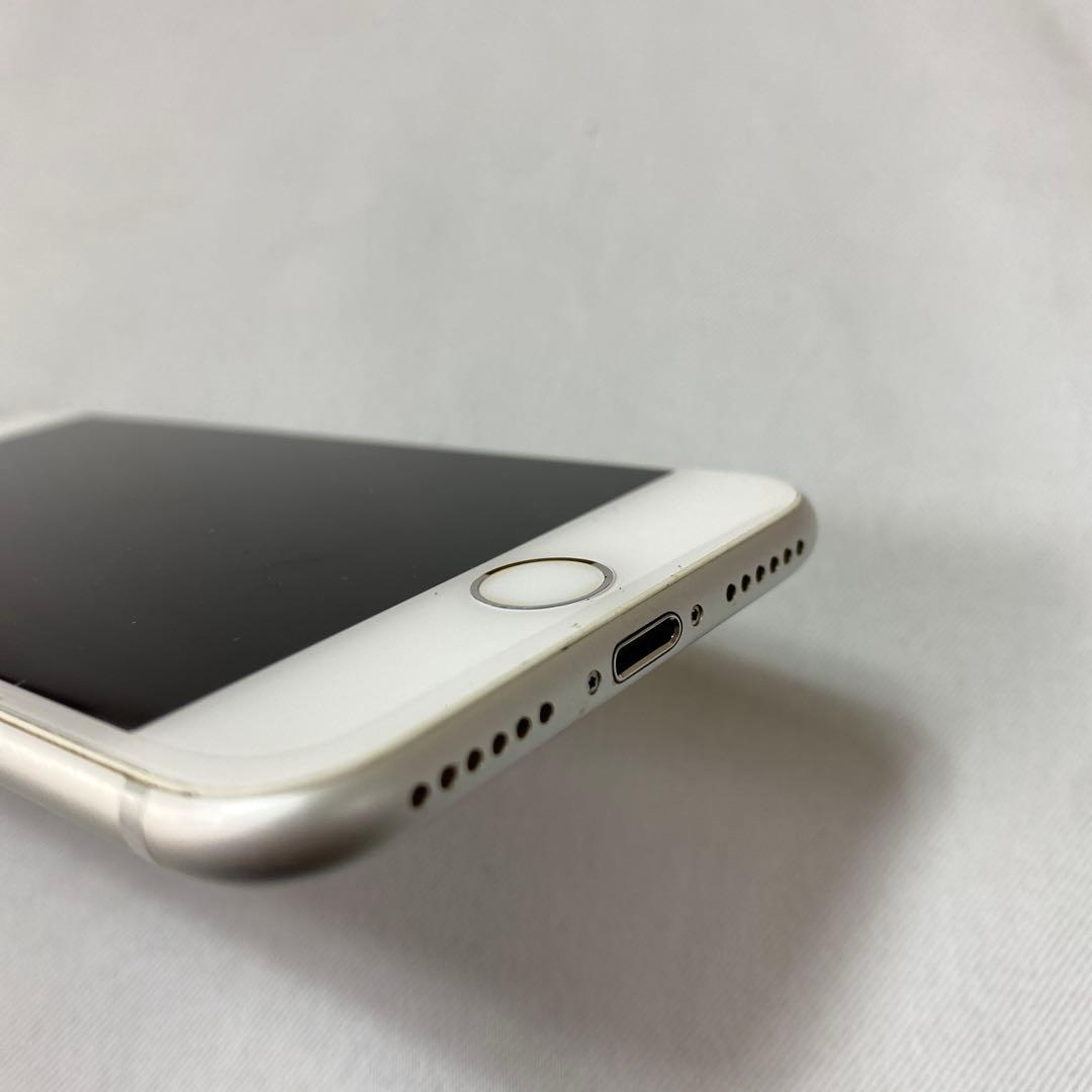【中古】Apple iPhone 7 シルバー 本体 M188
