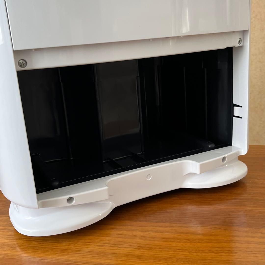 衣類乾燥除湿機 MJ-P180WX-W