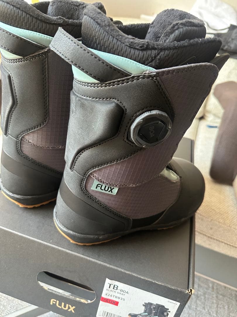 FLUX TB-BOAスノーボードブーツ 女性用 23.5