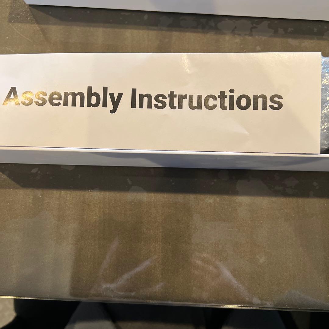 OrCam Read 読書器　視覚補助