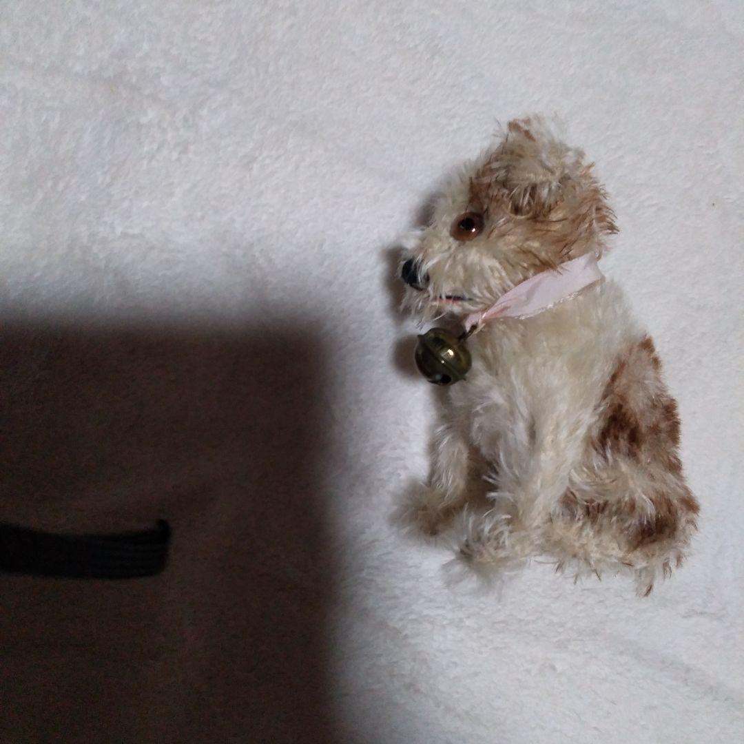ビンテージシュタイフ・モリー犬のぬいぐるみ ベル付き