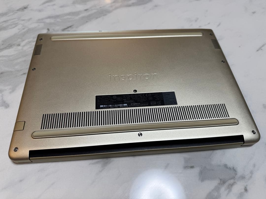 Dell Inspiron 14 ゴールド ノートPC p74g001