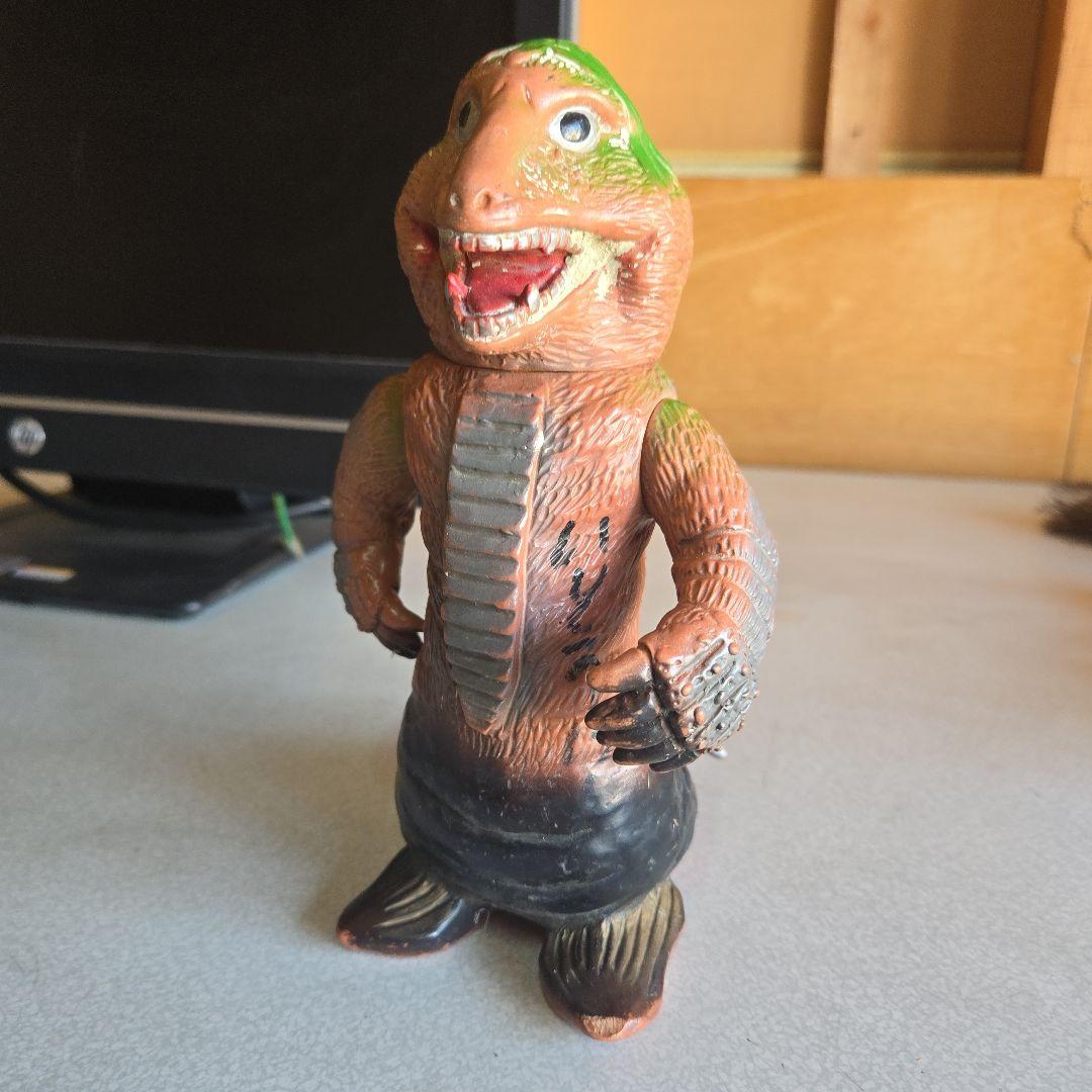 スペクトルマン　モグネチュードン　ソフビ当時もの