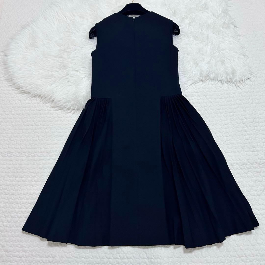 美品♡FOXEY サイドプリーツニットワンピース　フレア　38 ダークネイビー