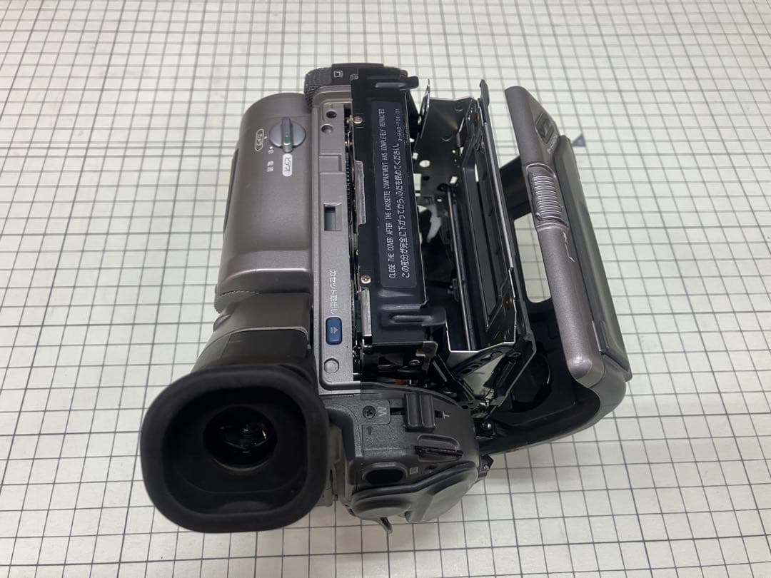 動作品　SONY videoHi8 ビデオカメラ CCD-TR1