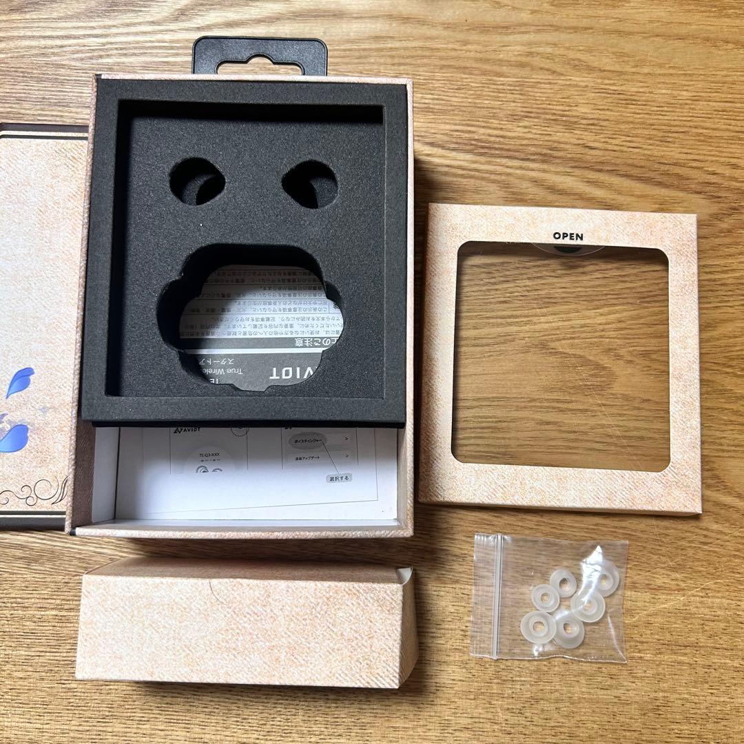 AVIOT フリーレン コラボイヤホン 訳あり品